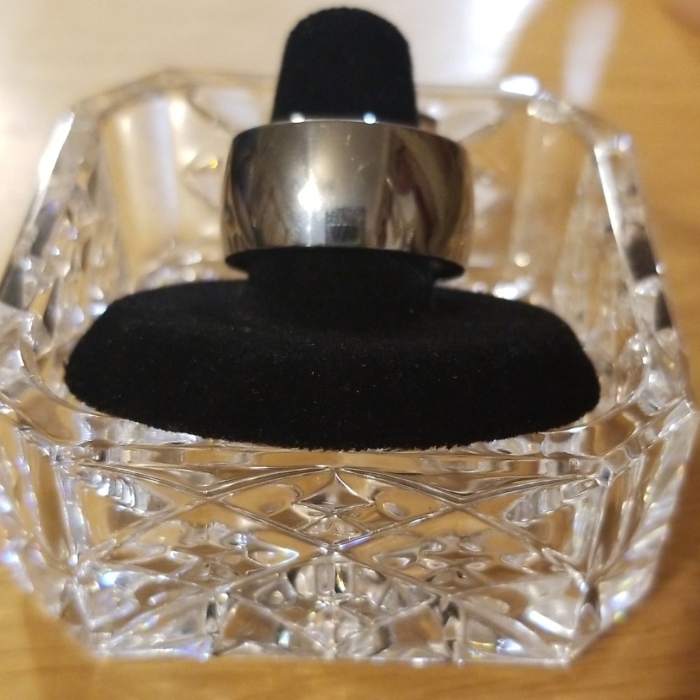 Stainless steel ring